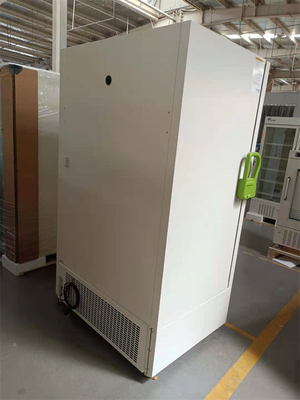 grande congelador ultra frio do laboratório de capacidade 728L verticalmente para refrigerar direto do armazenamento vacinal