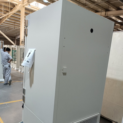 Armário ultra frio de poupança de energia com capacidade de 838 litros para armazenamento a frio de RNA de laboratório