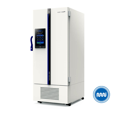 Refrigerador de temperatura ultra baixa com capacidade de descongelamento manual