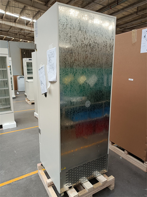 Congelador médico vacinal da grande capacidade de armário de armazenamento 328L com as prateleiras de aço dos rodízios do plutônio