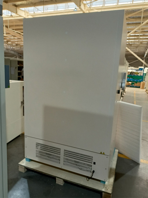 O manual médico do congelador da grande capacidade do laboratório 936L degela