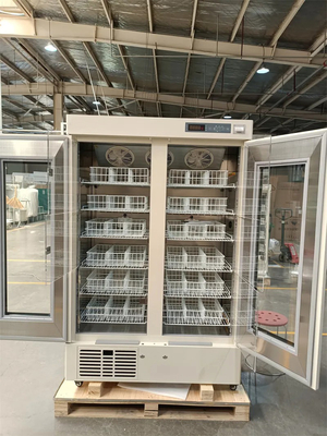 658L Banco de Sangue Refrigerador Porta de vidro duplo com cesta de sangue e revestimento de pulverização do lado de fora"